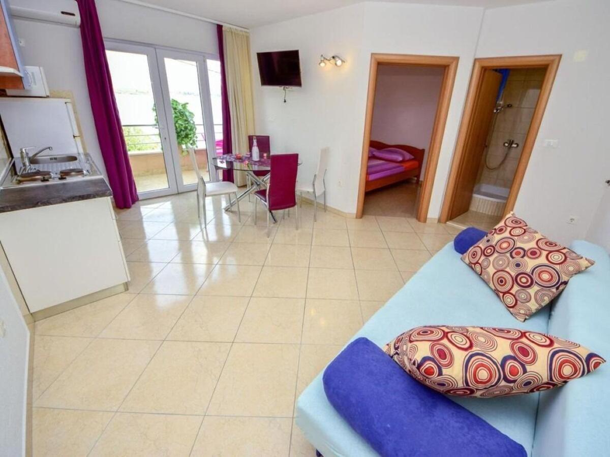 טרוגיר Apartments Vini מראה חיצוני תמונה